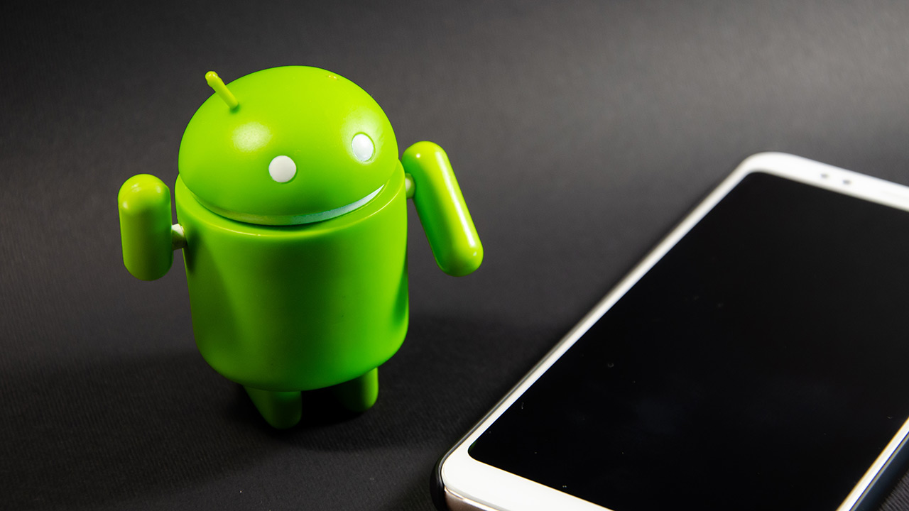 Ireki gutuna Google-ri Android gailuetan aurrez instalatutako bloatwareei buruz