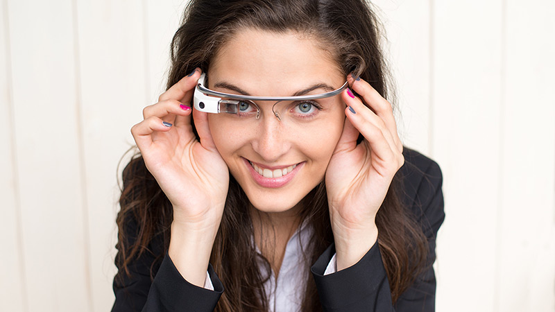 Google-k Glass Explorer Edition betaurrekoak onartzen ditu