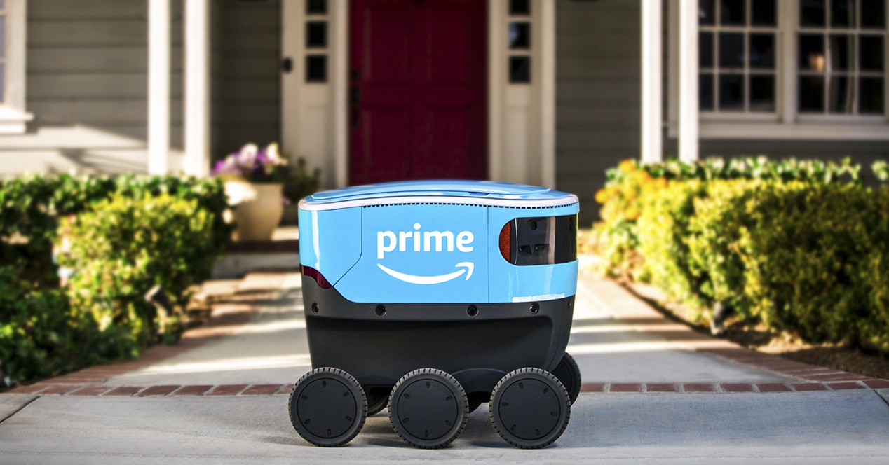 Amazon robot berri hau paketeak entregatu nahi dituena da
