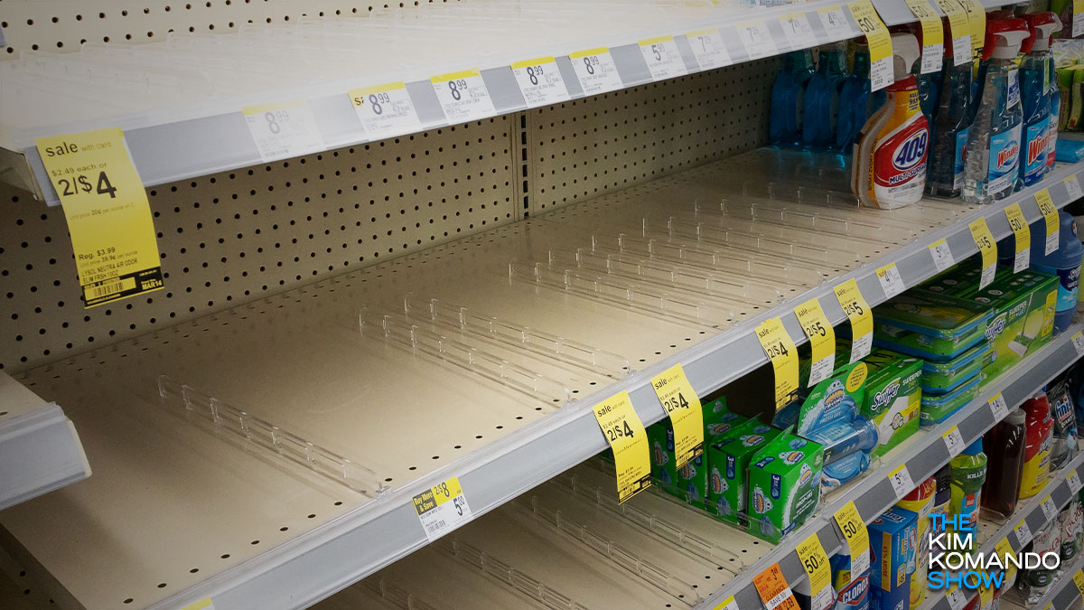 Walmart-k, Costco-k eta Target-ek debekatu egin zuten "funtsezkoak ez direnak" saltzea 1