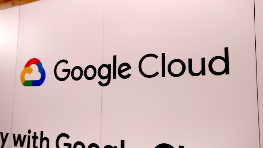 Google-k milioika gaixoen datuak bildu zituen baimenik gabe