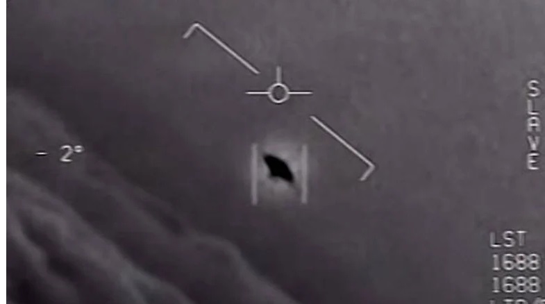 Zergatik partekatu zituen Pentagonoak ufo bideoak?